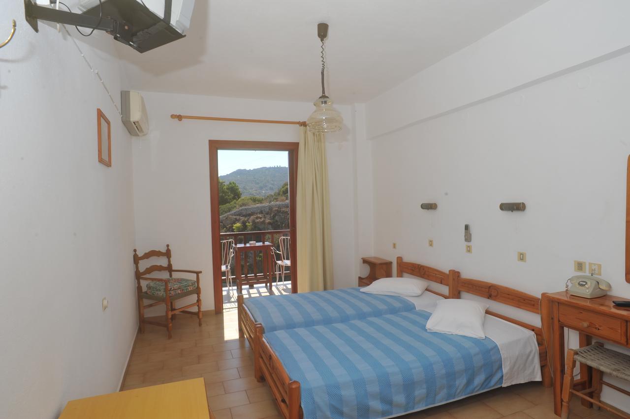 Casteli Hotel Skala  Bagian luar foto